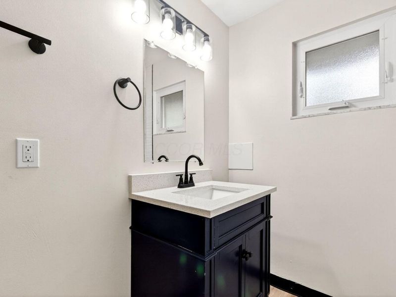 2362 Woodbrook Circle N, Unit 81, Columbus, OH 43223 Photo 22