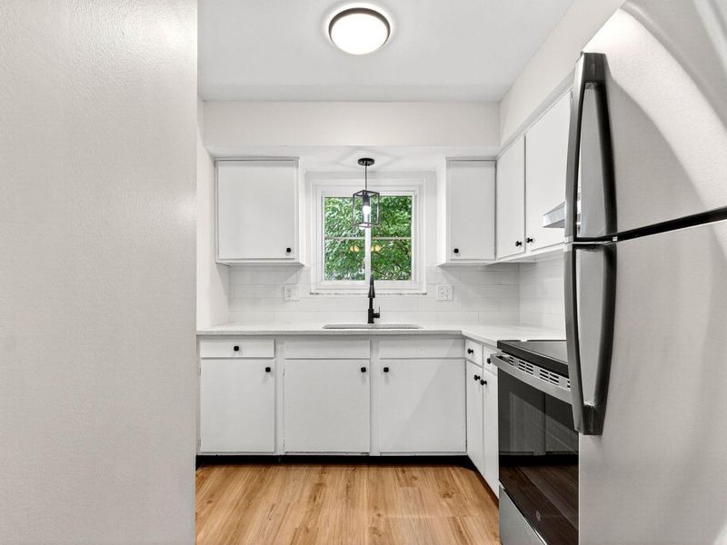 2362 Woodbrook Circle N, Unit 81, Columbus, OH 43223 Photo 9