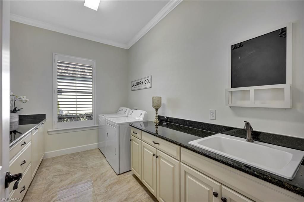 3181 Olympia Ln, Naples, FL 34114 Photo