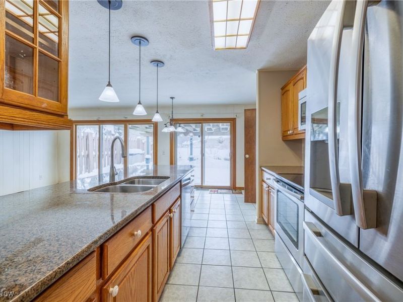 12393 Woodbriar Circle, Strongsville, OH 44136 Photo 14