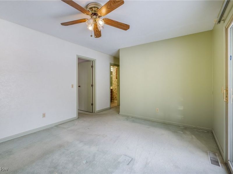 12393 Woodbriar Circle, Strongsville, OH 44136 Photo 21