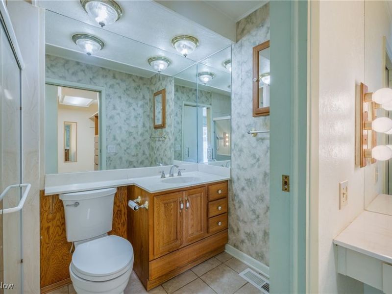 12393 Woodbriar Circle, Strongsville, OH 44136 Photo 23