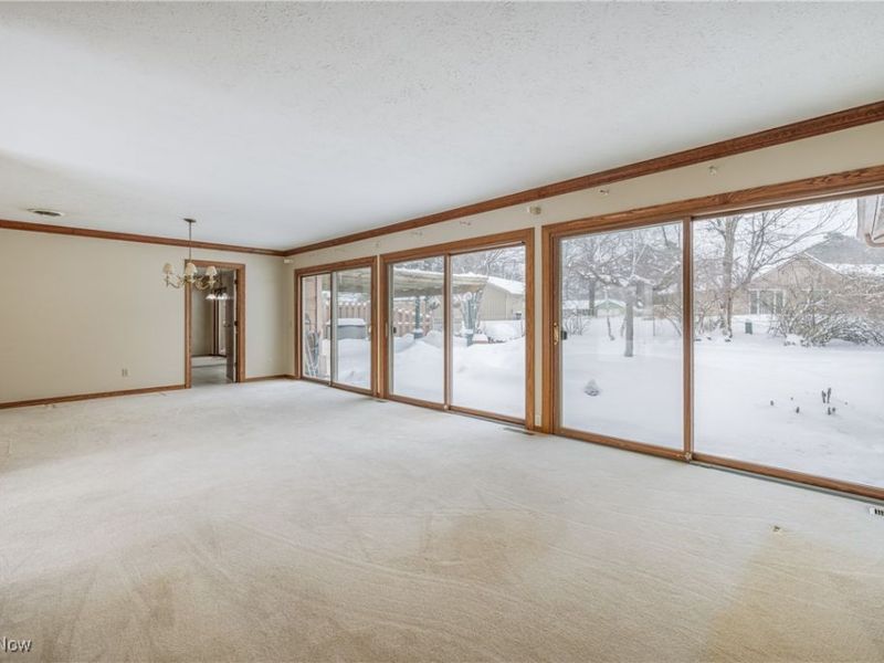 12393 Woodbriar Circle, Strongsville, OH 44136 Photo 8