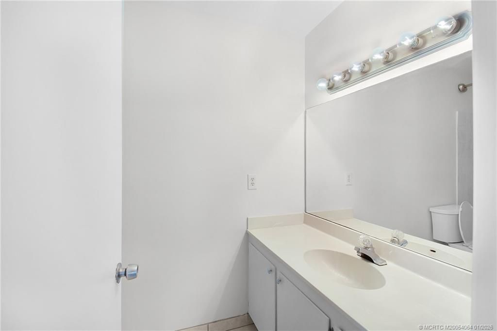 4041 NW Cinnamon Tree Circle, Jensen Beach, FL 34957 Photo