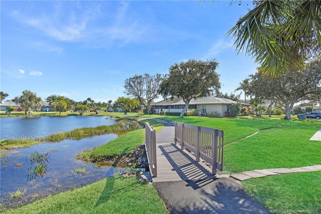 4041 NW Cinnamon Tree Circle, Jensen Beach, FL 34957 Photo