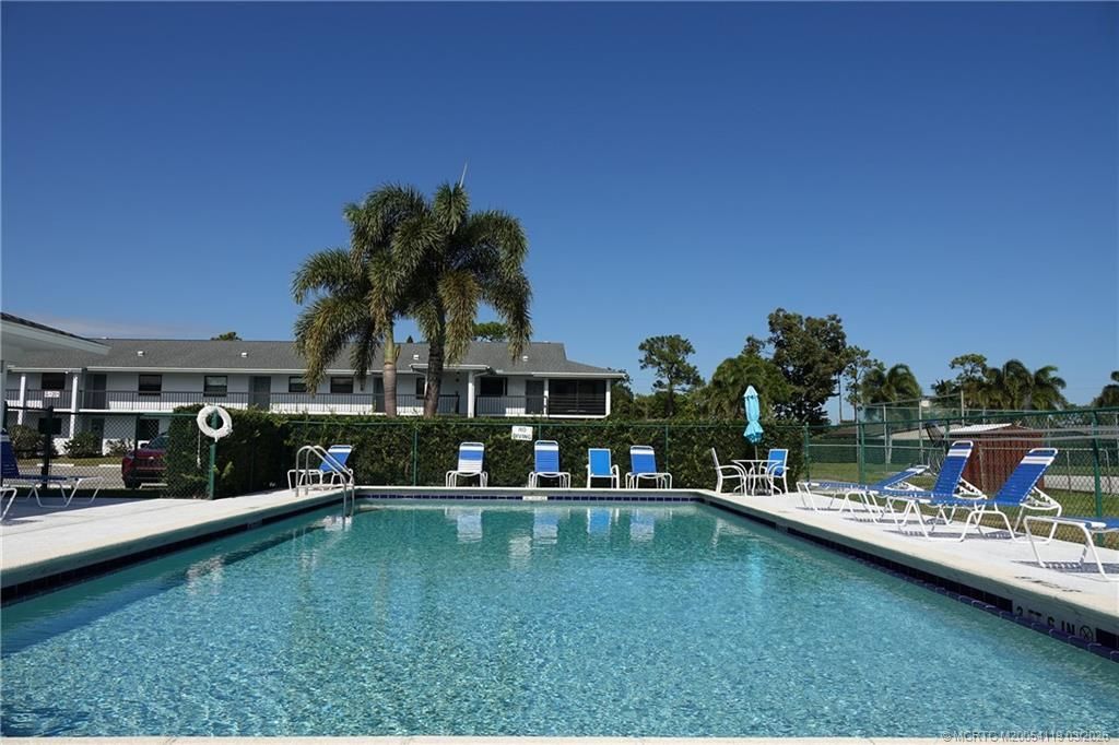 1290 SE Parkview Place, Unit A7, Stuart, FL 34994 Photo