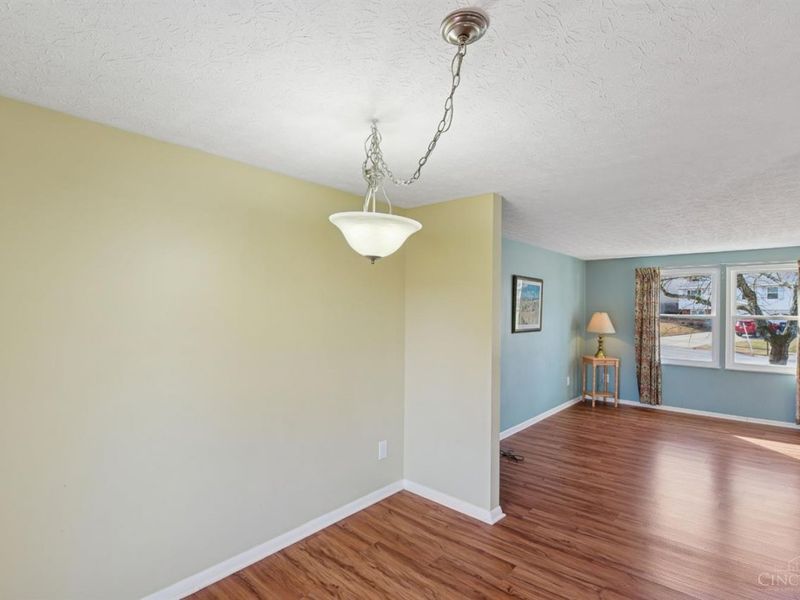 4392 Champdale Lane, Cincinnati, OH 45238 Photo 11