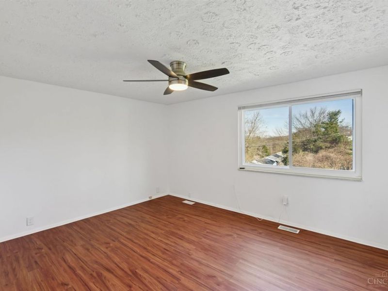 4392 Champdale Lane, Cincinnati, OH 45238 Photo 16