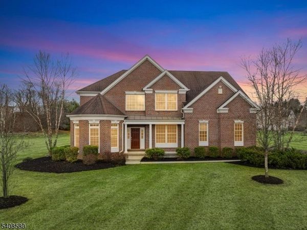 1 Grant Ct, Frankford, NJ 07822