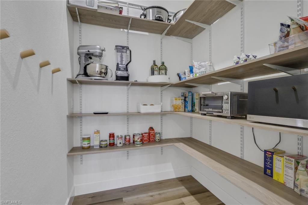 7877 Clemson St, Unit 202, Naples, FL 34104 Photo
