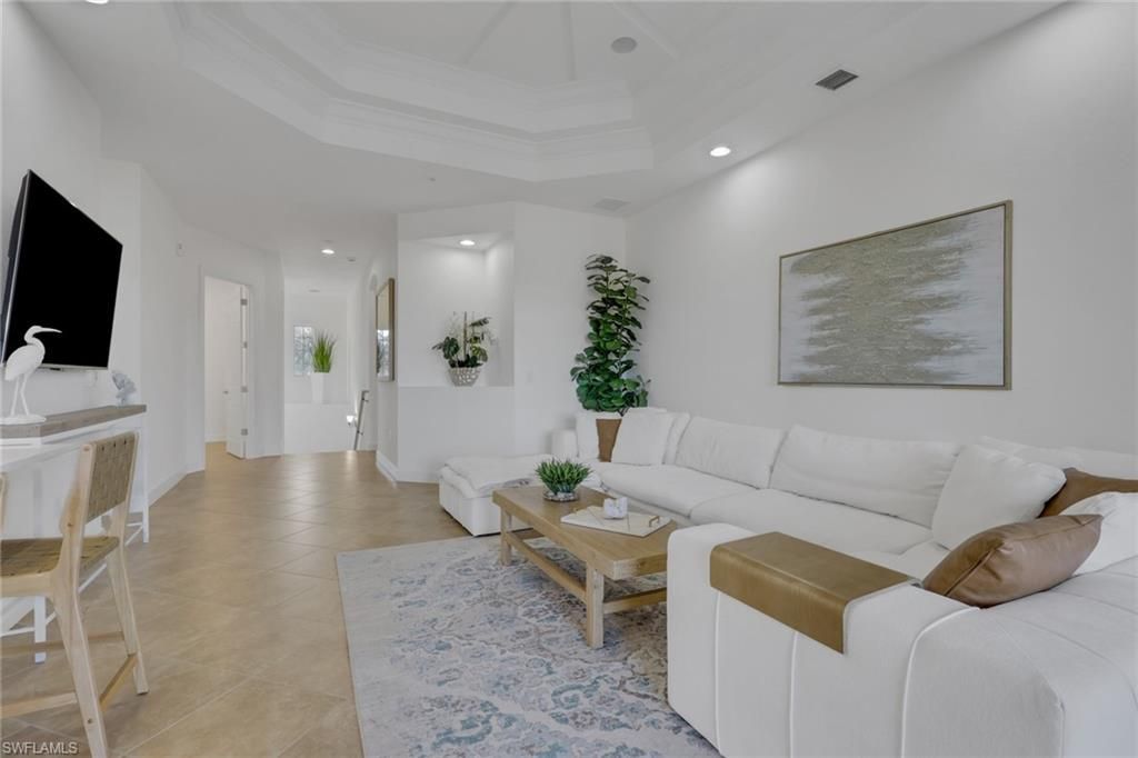 7877 Clemson St, Unit 202, Naples, FL 34104 Photo