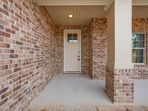 423 Marquette Street, Valparaiso, FL 32580