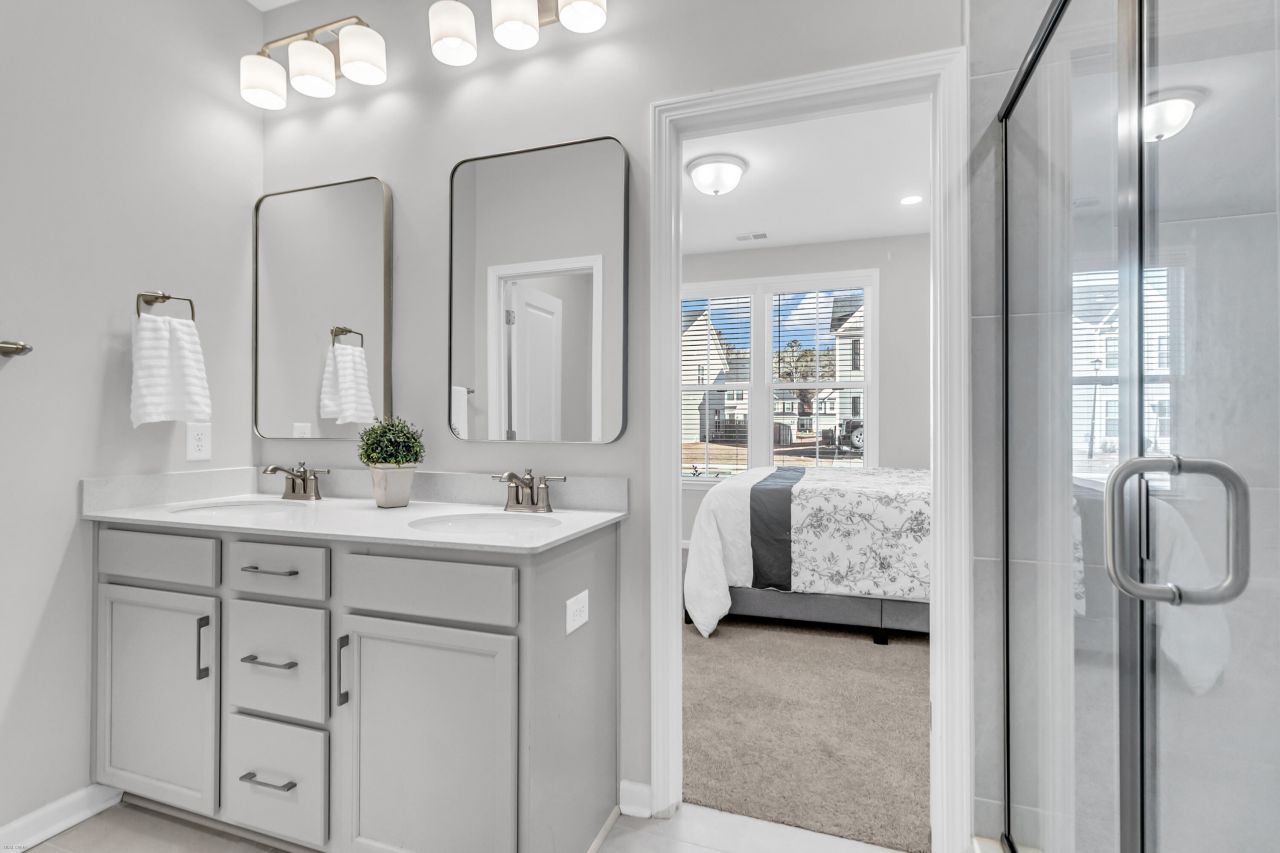 495 Green Fern Drive Photo 12