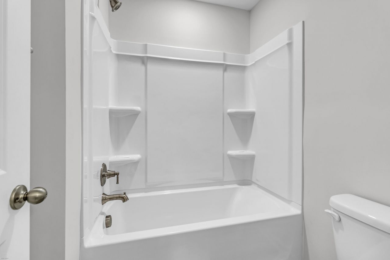 495 Green Fern Drive Photo 24