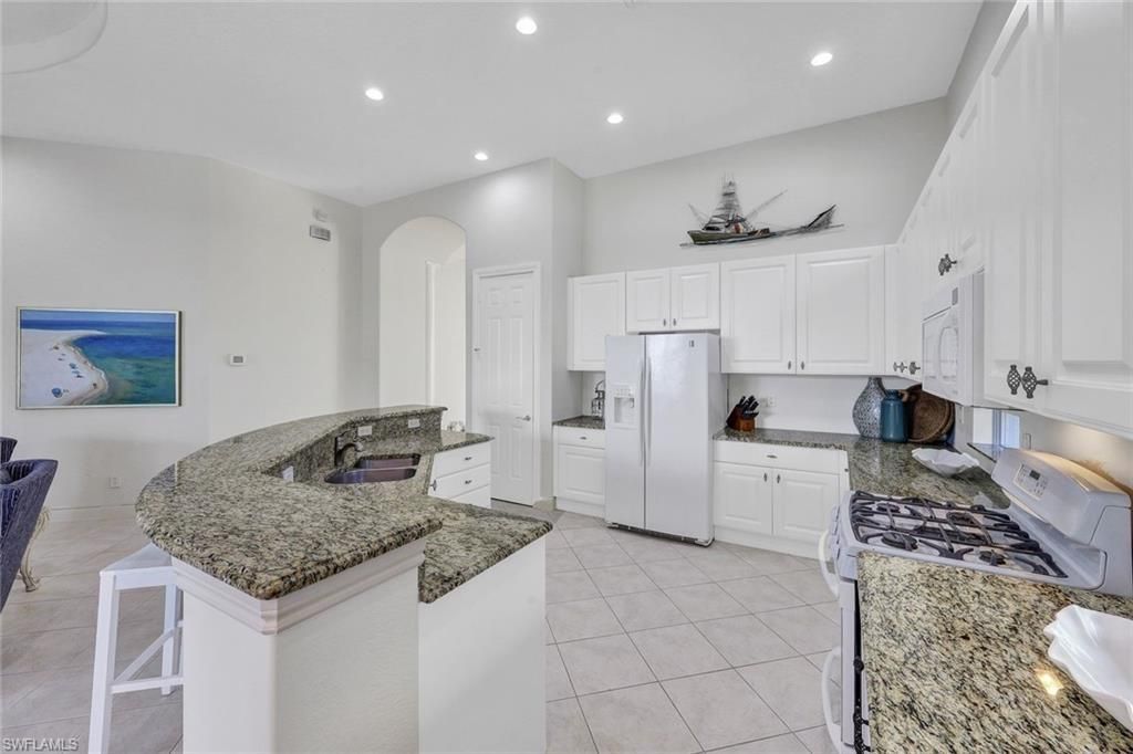 9008 Cherry Oaks Trl, Naples, FL 34114 Photo