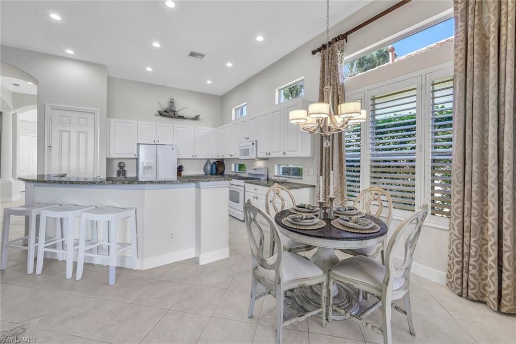 9008 Cherry Oaks Trl, Naples, FL 34114 Photo