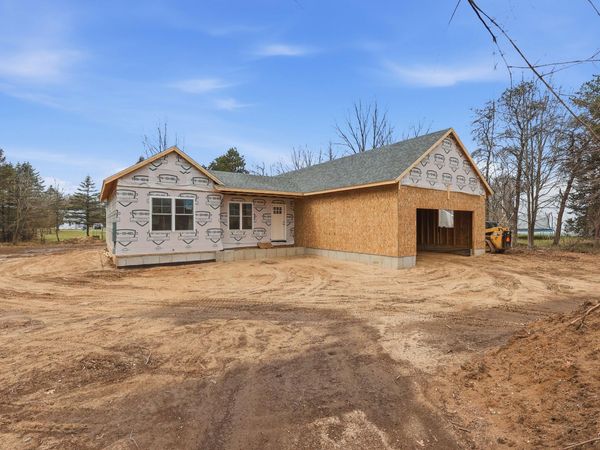 644 Willow Street, Howard City, MI 49329