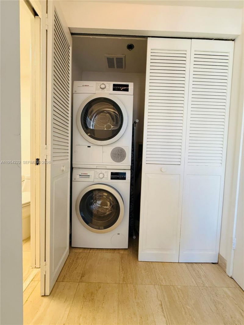 201 Crandon Blvd, Unit 928, Key Biscayne, FL 33149 Photo