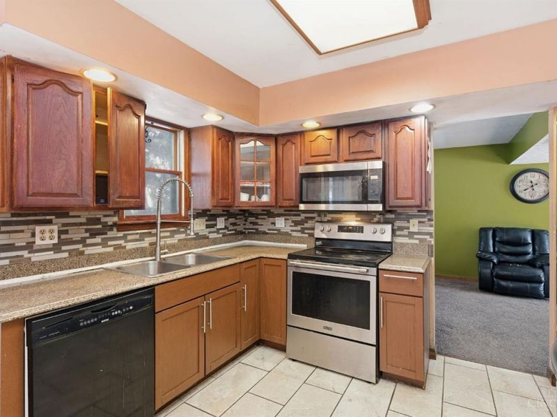 326 Bank Ave, Saint Bernard, OH 45217 Photo 8