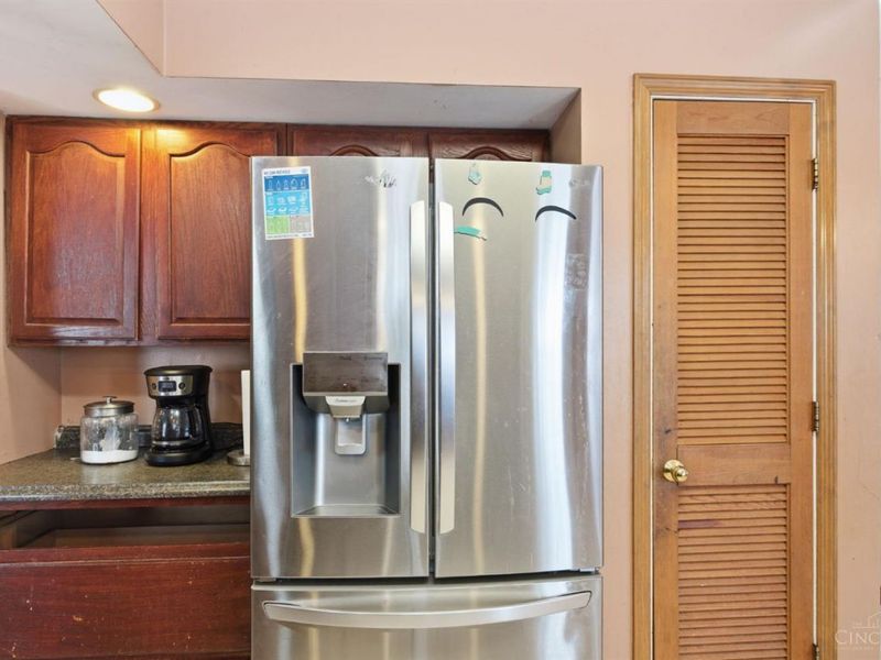 326 Bank Ave, Saint Bernard, OH 45217 Photo 9