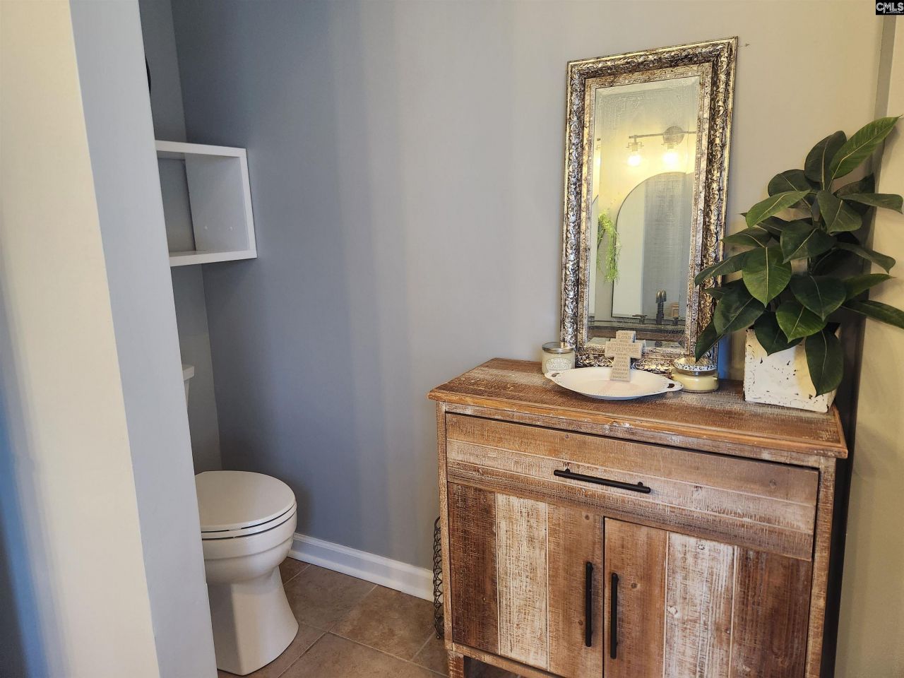 308 Afton Lane  Photo 15