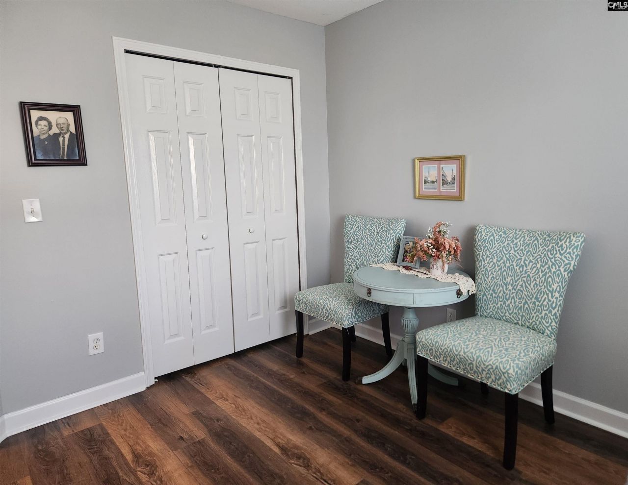 308 Afton Lane  Photo 9