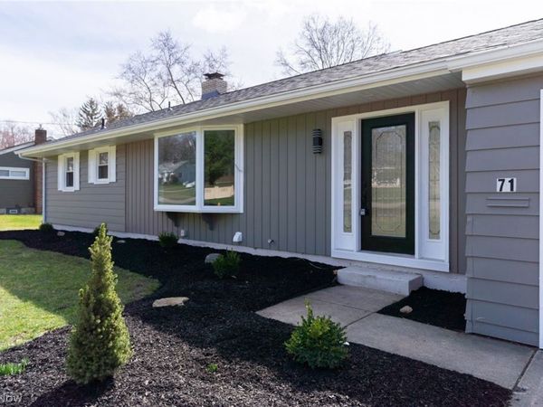 71 Hilltop Boulevard, Canfield, OH 44406