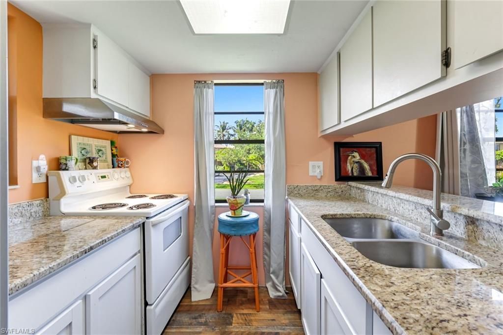 13532 Siesta Pines Ct, Unit 5, Fort Myers, FL 33908 Photo