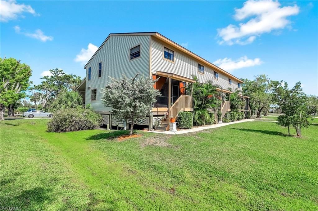 13532 Siesta Pines Ct, Unit 5, Fort Myers, FL 33908 Photo