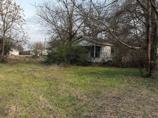 244 County Road 1236 , Kopperl, TX 76652