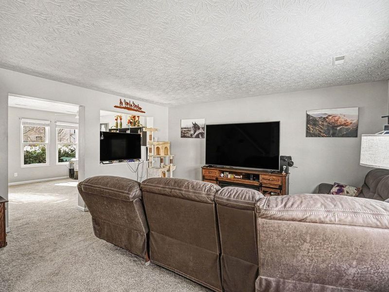 2366 Hummingbird Lane, Hebron, KY 41048 Photo 7