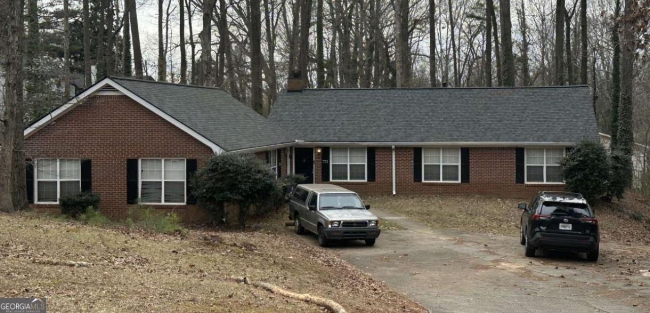 771 Farm Creek Road Ne, Woodstock, GA 30188 Main Photo