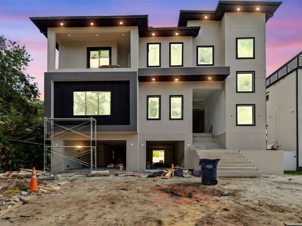 211 S OCCIDENT STREET, TAMPA, FL 33609