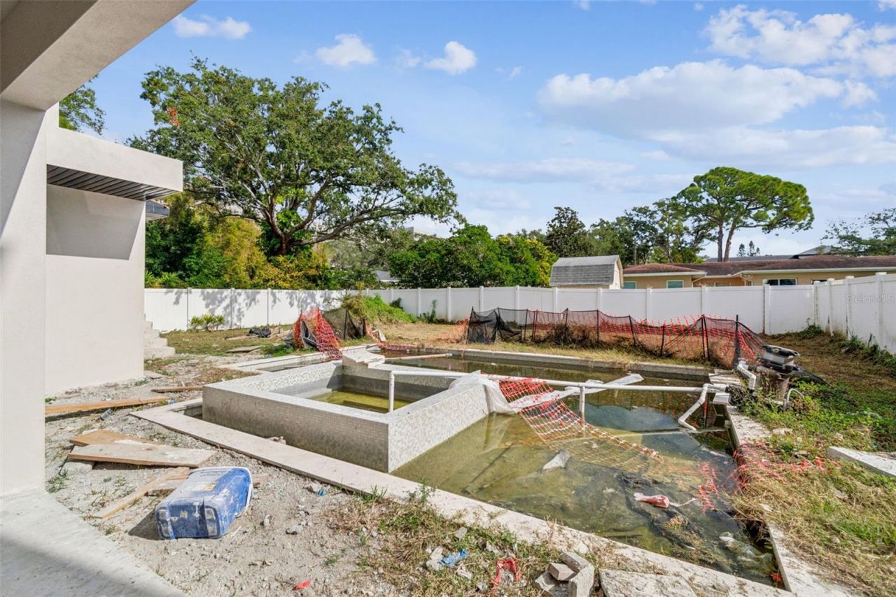 211 S Occident Street, Tampa, FL 33609 Photo