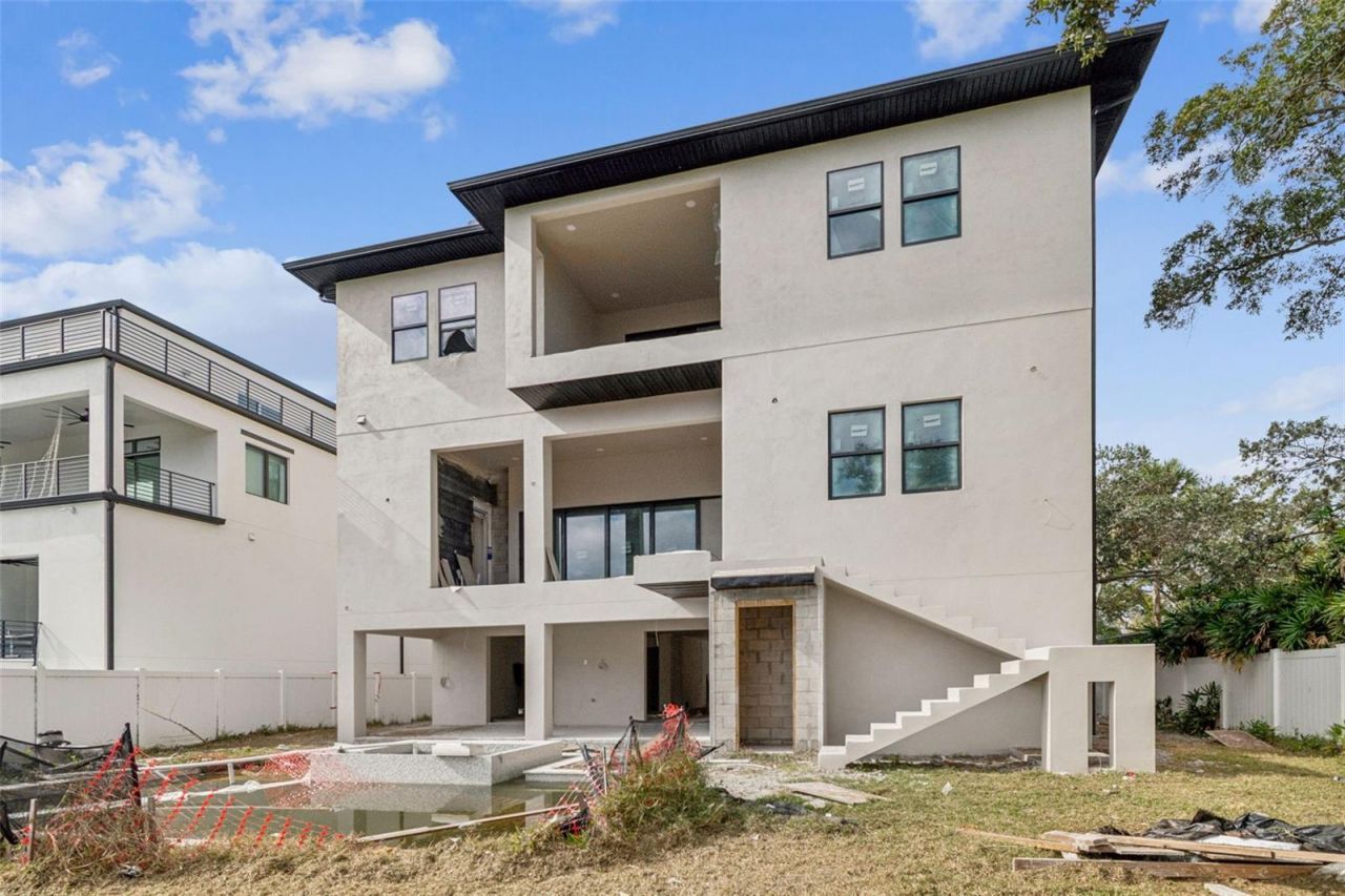 211 S Occident Street, Tampa, FL 33609 Photo