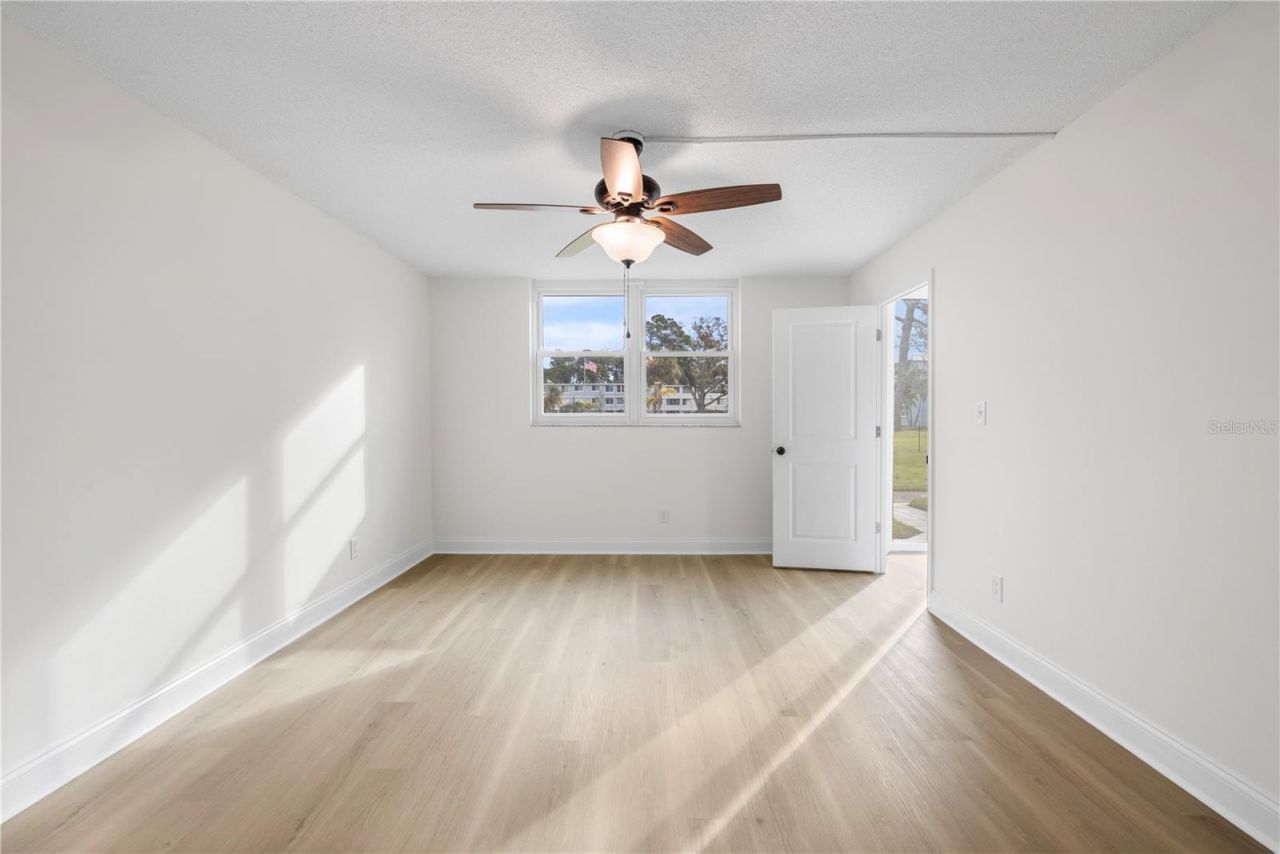 4715 Bay Street Ne, Unit 123, Saint Petersburg, FL 33703 Photo