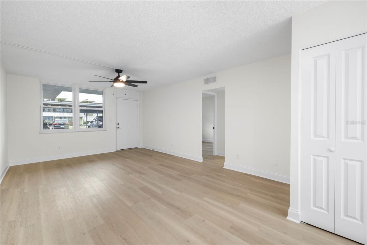 4715 Bay Street Ne, Unit 123, Saint Petersburg, FL 33703 Photo