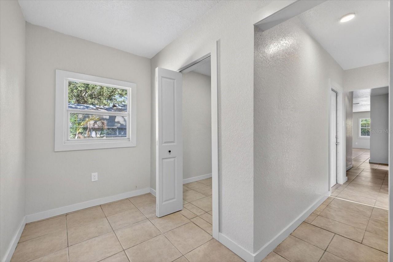 773 W Harbor Drive S, Saint Petersburg, FL 33705 Photo