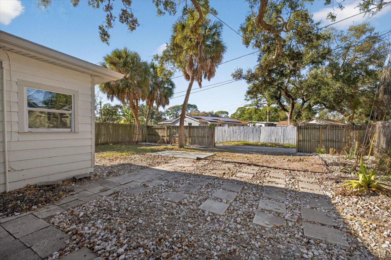 773 W Harbor Drive S, Saint Petersburg, FL 33705 Photo