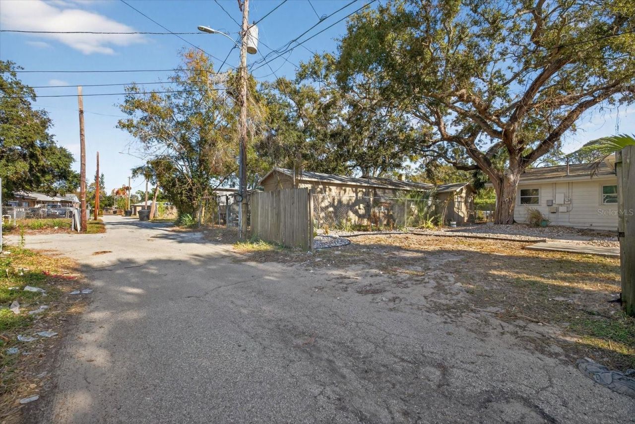 773 W Harbor Drive S, Saint Petersburg, FL 33705 Photo