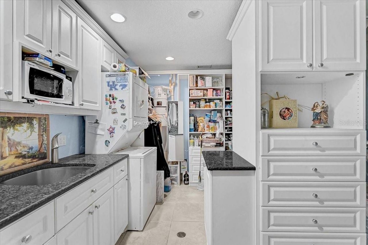 4708 Sweetmeadow Circle, Sarasota, FL 34238 Photo