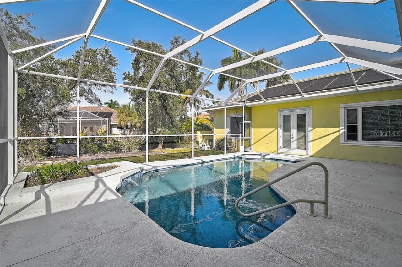 4708 Sweetmeadow Circle, Sarasota, FL 34238 Photo