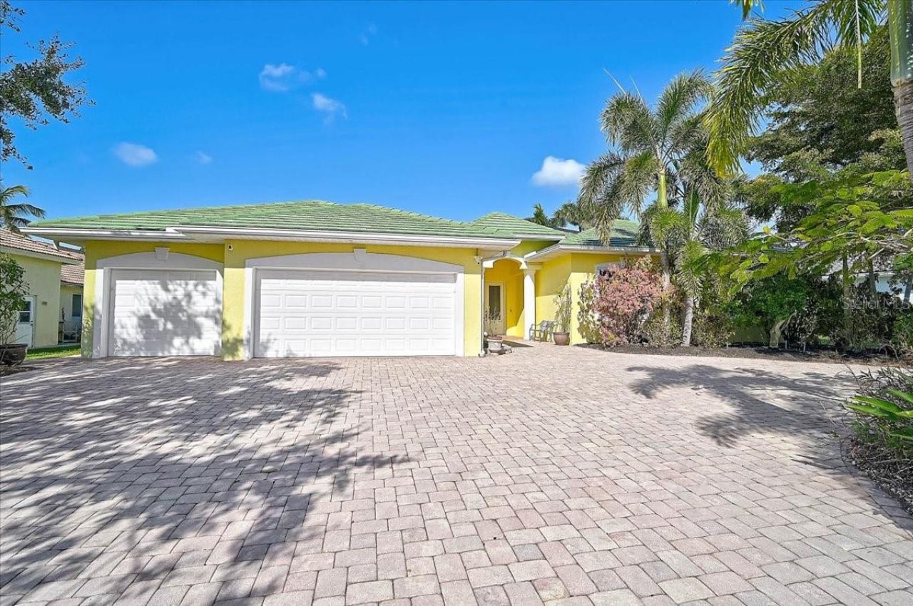 4708 Sweetmeadow Circle, Sarasota, FL 34238 Photo