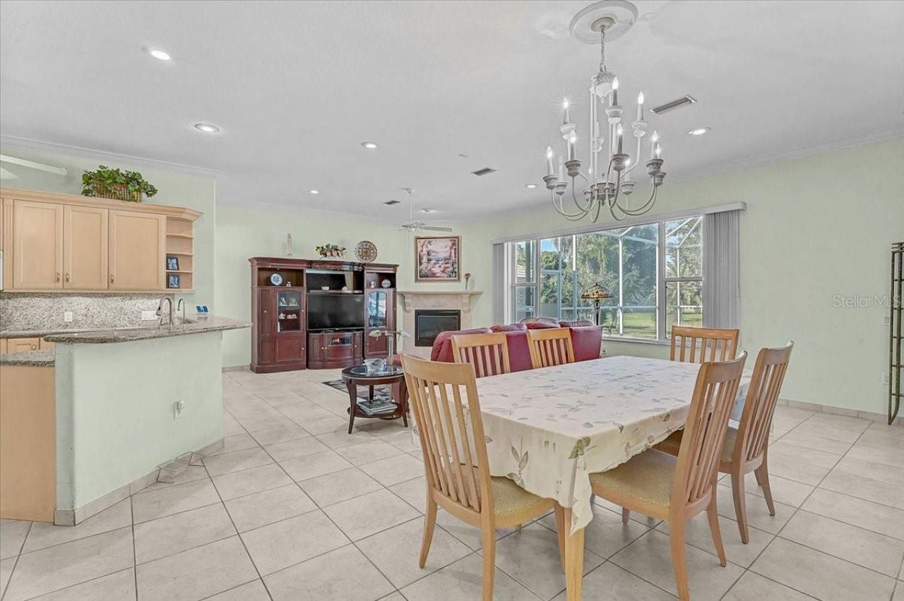 4708 Sweetmeadow Circle, Sarasota, FL 34238 Photo