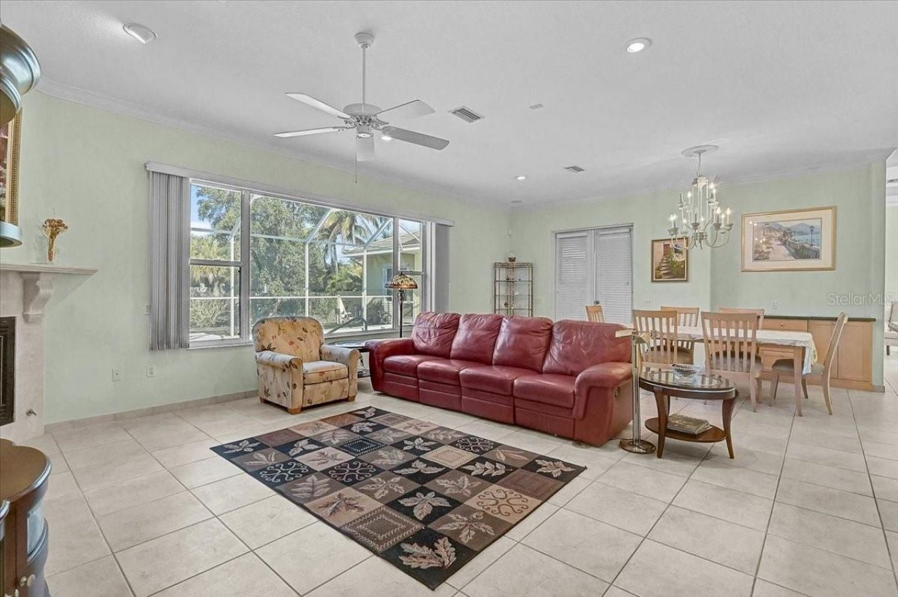 4708 Sweetmeadow Circle, Sarasota, FL 34238 Photo