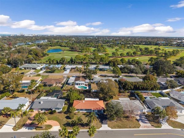 610 PALM AVENUE, BELLEAIR, FL 33756