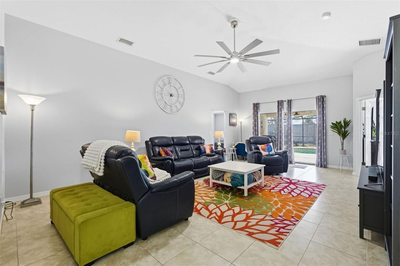 3418 72nd Drive E, Sarasota, FL 34243 Photo