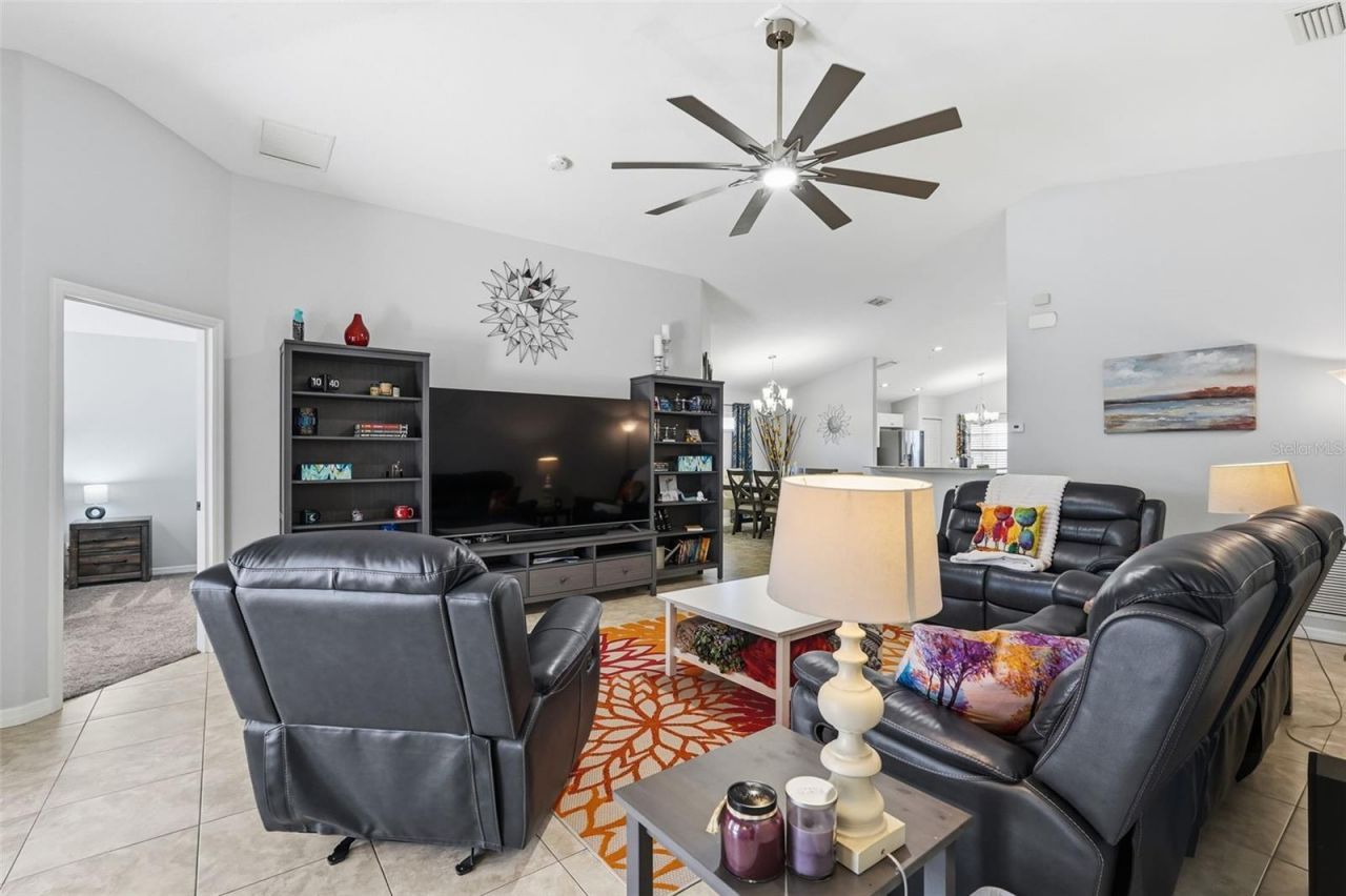 3418 72nd Drive E, Sarasota, FL 34243 Photo