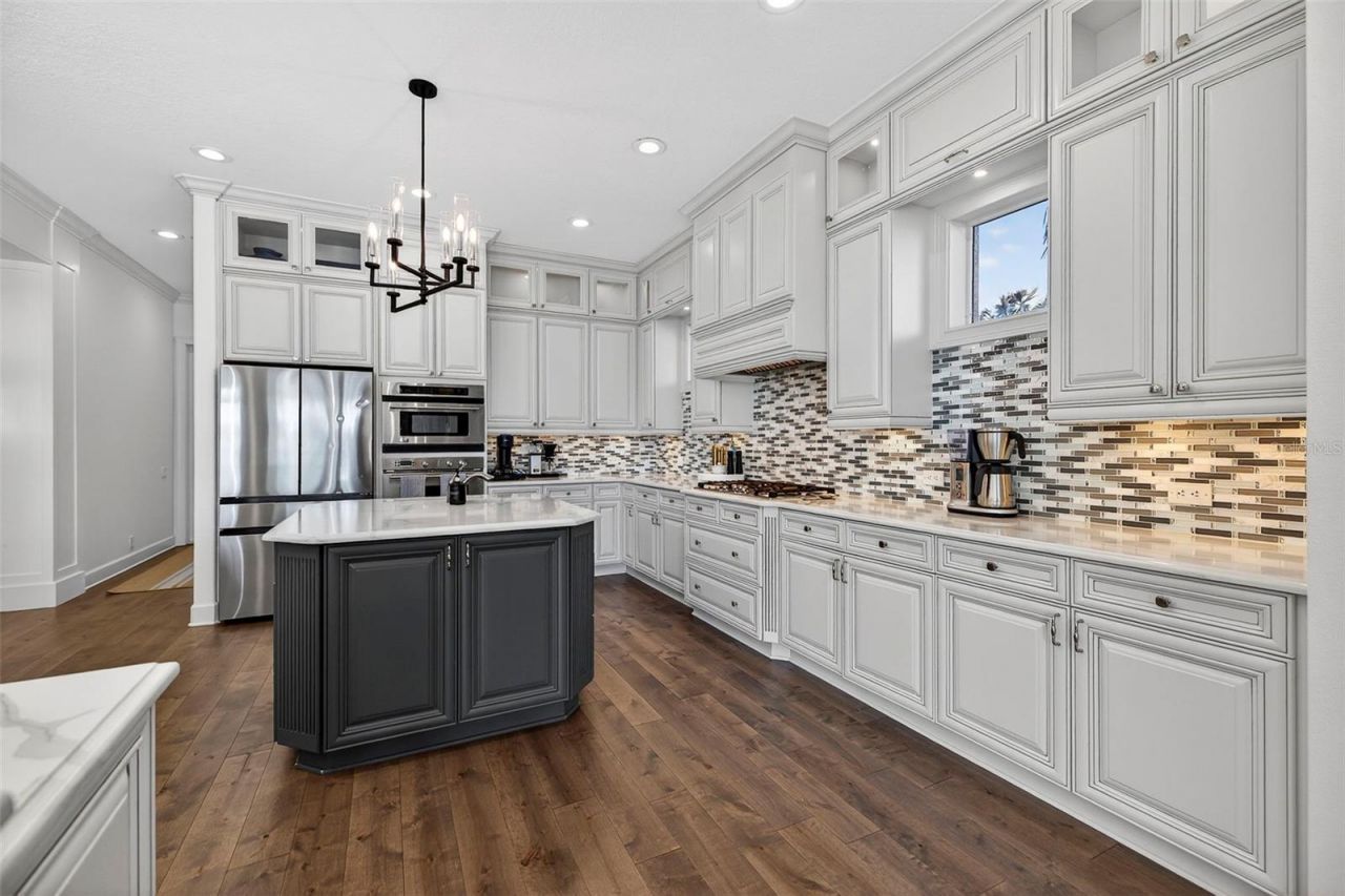 3796 42nd Avenue S, Saint Petersburg, FL 33711 Photo