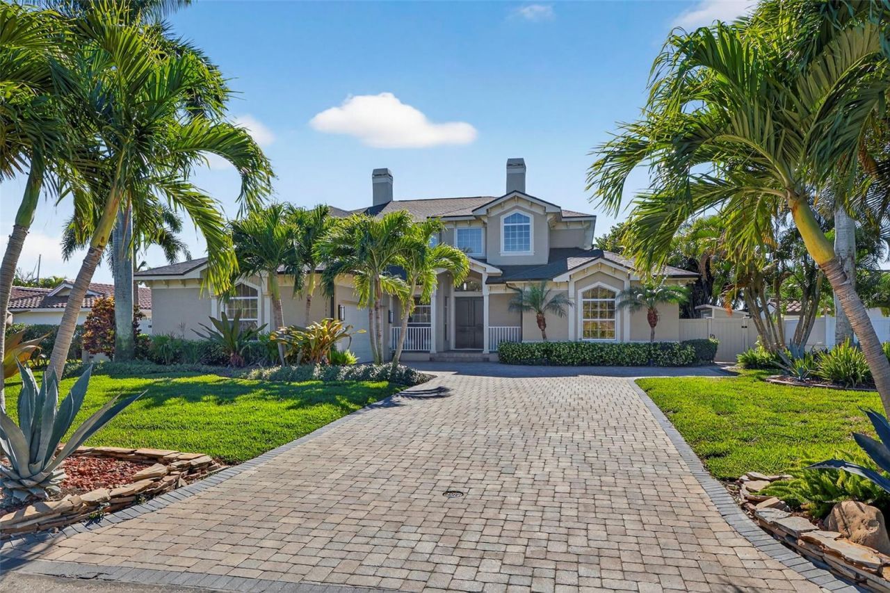 3796 42nd Avenue S, Saint Petersburg, FL 33711 Photo